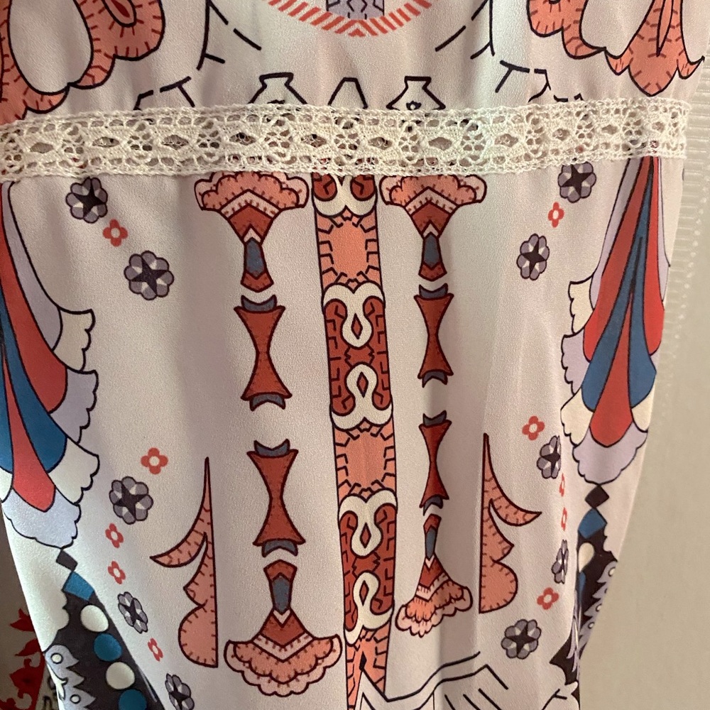 Colorful lightweight tops/NEVER WORN - Picture 7 of 11